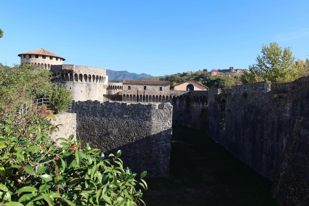 La Casa Di Loris Daire Sarzana Dış mekan fotoğraf