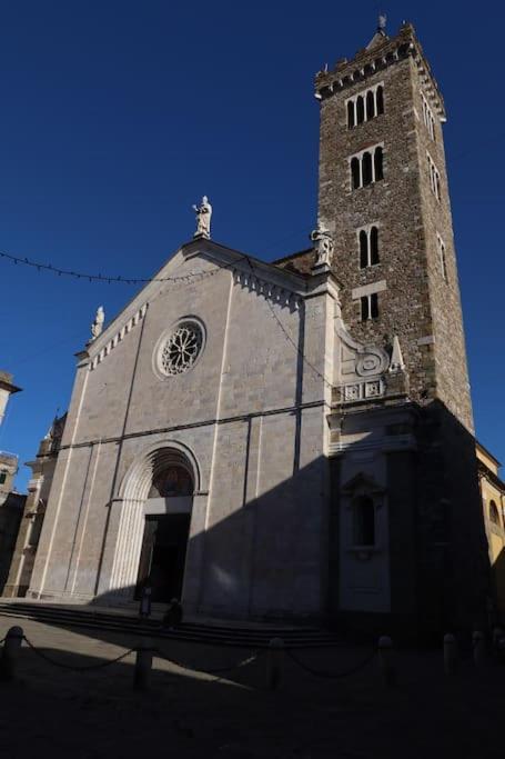 La Casa Di Loris Daire Sarzana Dış mekan fotoğraf