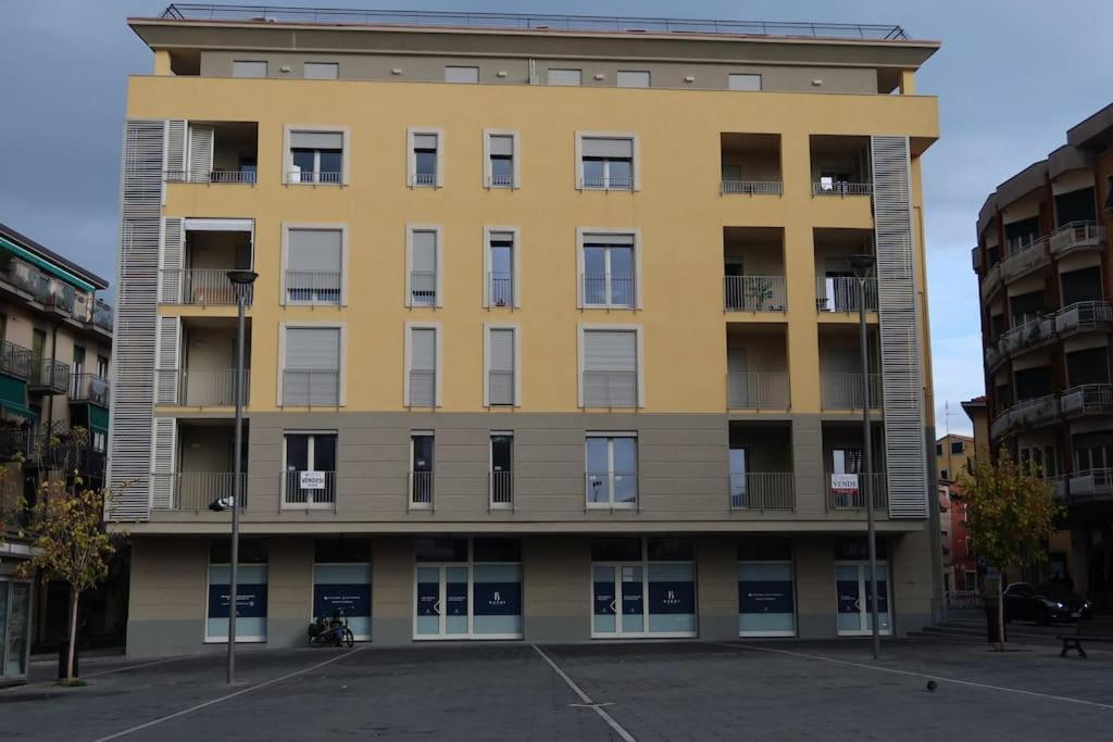 La Casa Di Loris Daire Sarzana Dış mekan fotoğraf